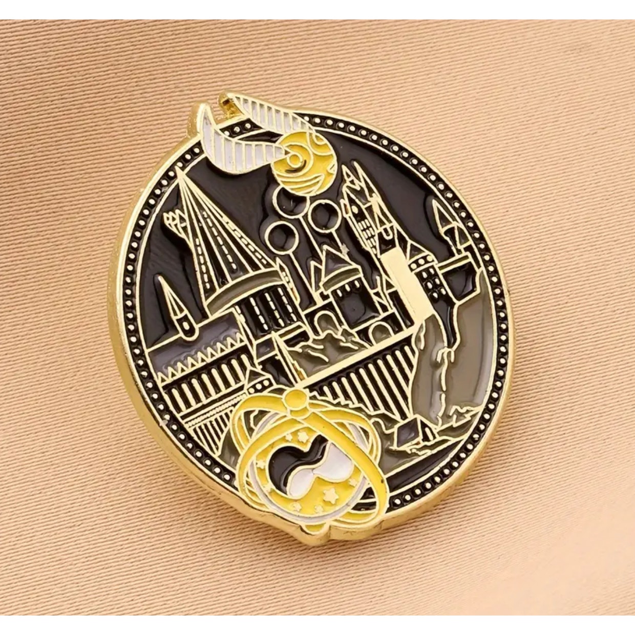 Harry Potter Hogwarts Campus Enamel Pins 399-2 19$